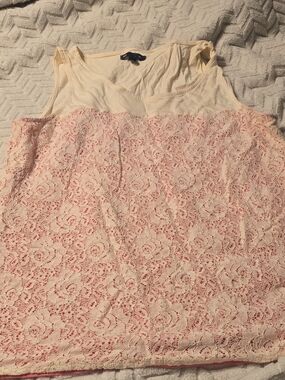 GAP Cream Tank with Pink Lace Overlay